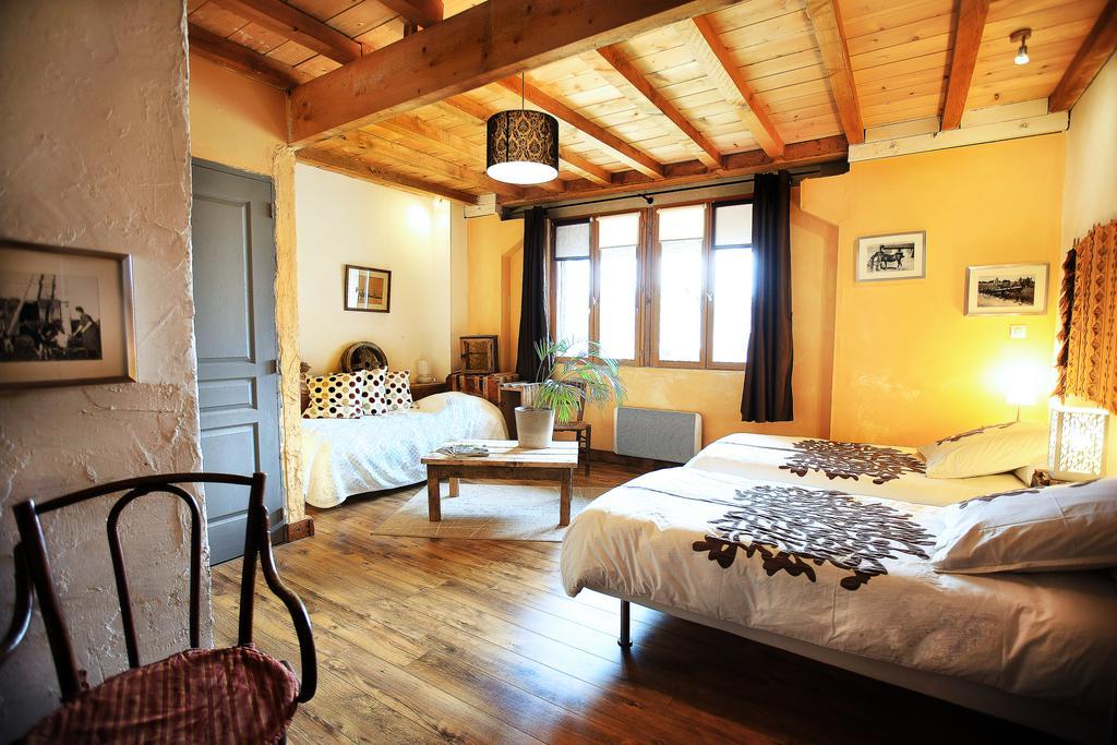 La Ferme Modele Hotel Châtillon-la-Palud Værelse billede